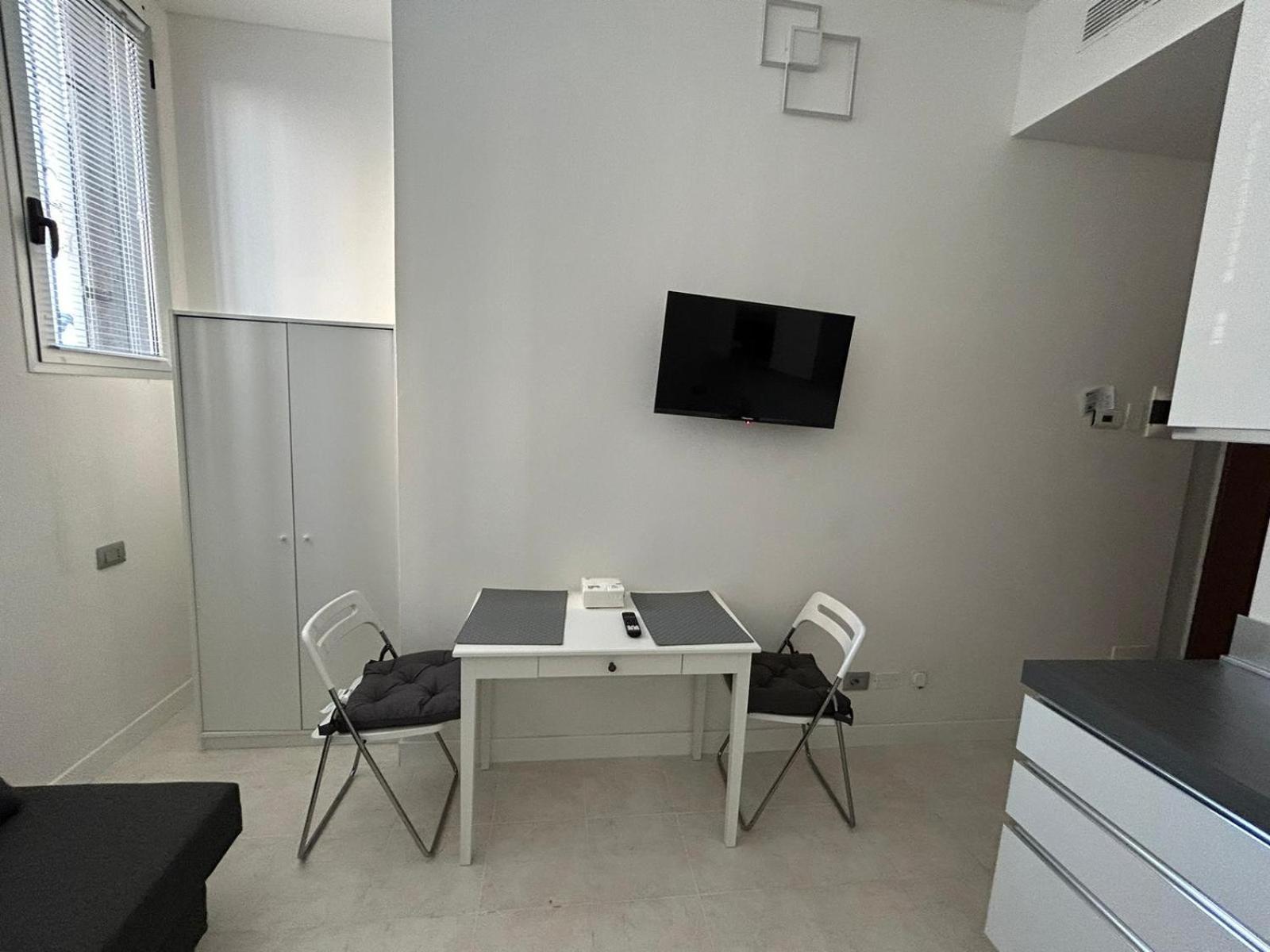 Elegant Studio Milán Exterior foto